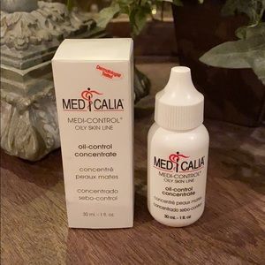 Medicalia oil control concentrate